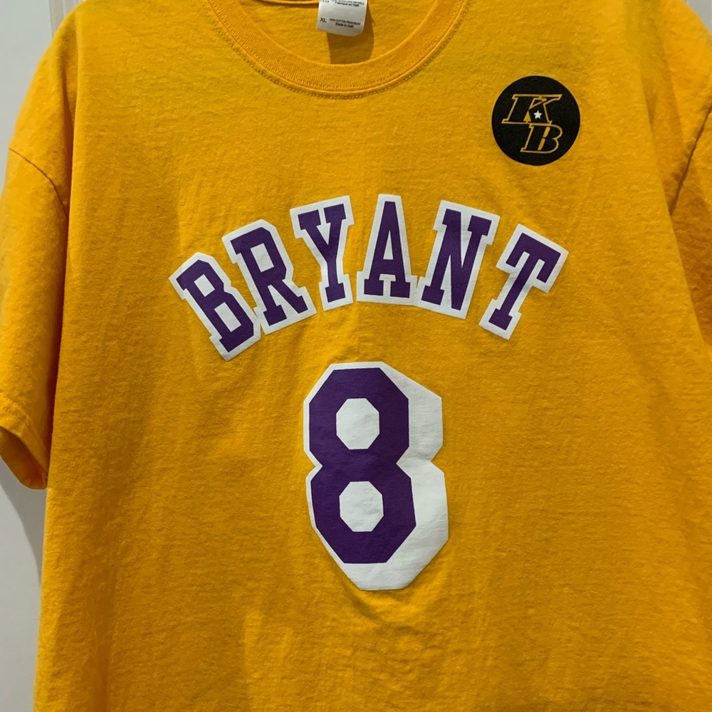 Kobe Bryant Memorial Shirt